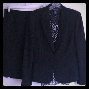 Anne Taylor black suit